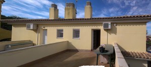 Fachada Habitaciones